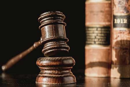 7 Questions to Ask Before Hiring a Lawyer
